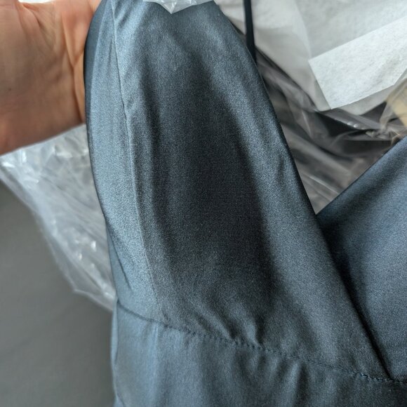 Formal Dress/Evening Gown (Blue/Green) 26" W (Professionally Cleaned) - Picture 8 of 11